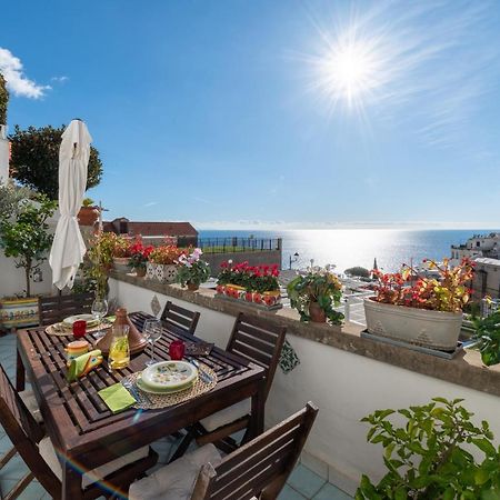Estate4Home - Casa Peppenella Positano Luaran gambar